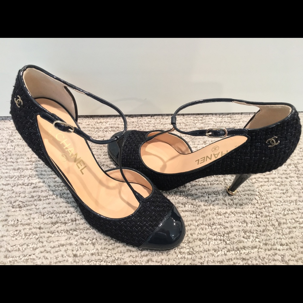 Authentic Chanel Tweed Cap Toe Heel